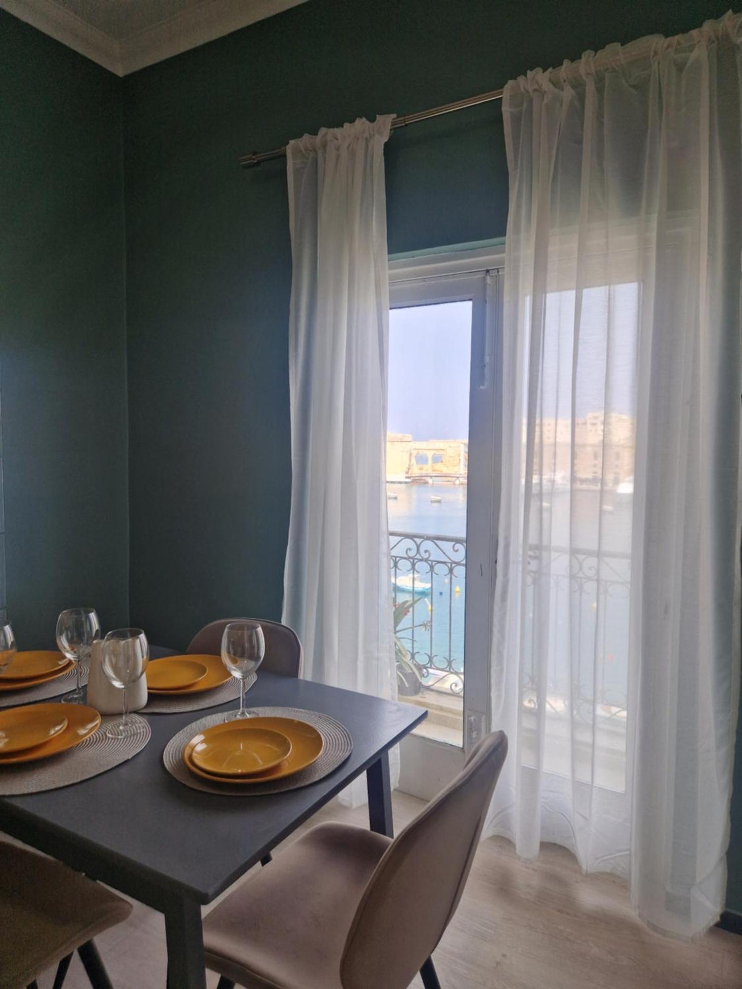 Korzo Suites Senglea Waterfront Exterior foto